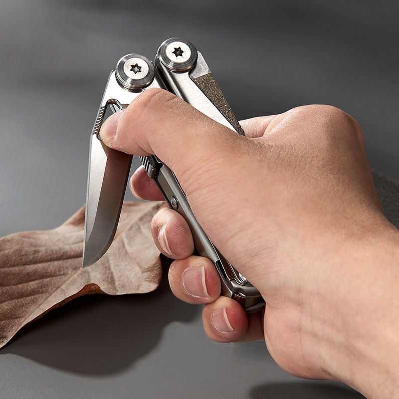 SWISS TECH 18in1 Multitool Dol - đánh giá và giá Hunting Camp Outdoor Supplies